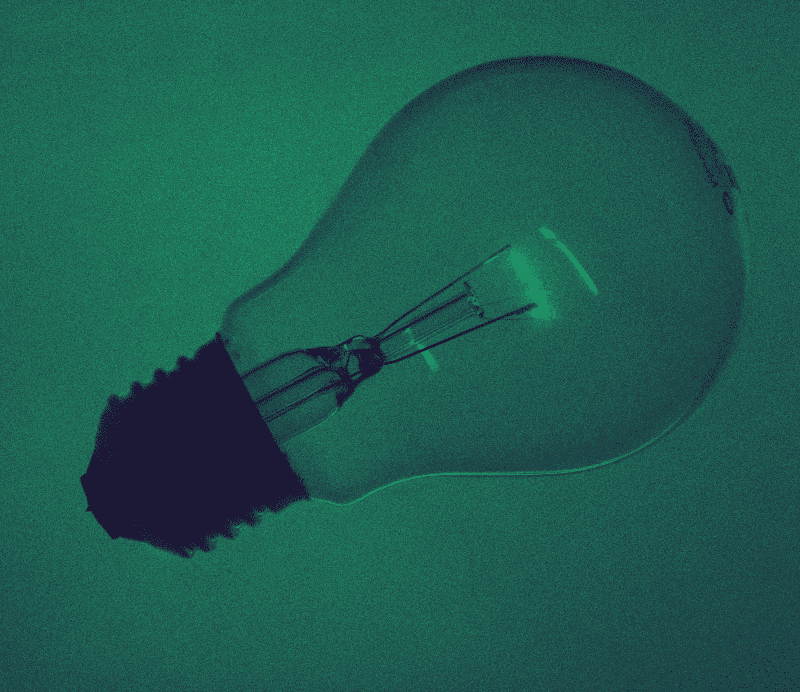 lâmpada com filtro verde
