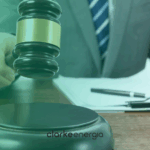 imagem que remete à julgamento