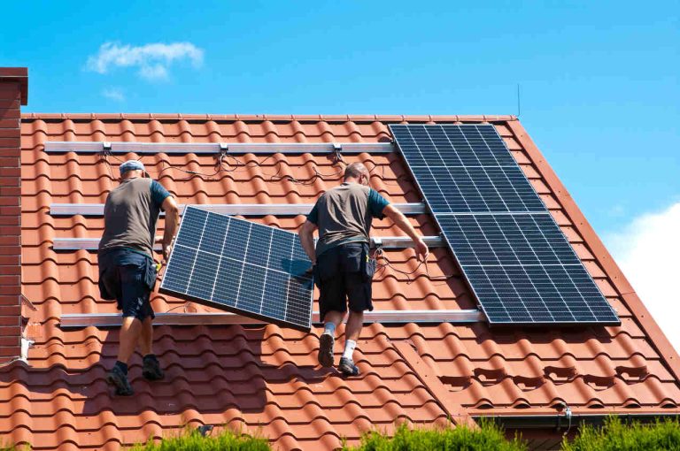 Preço de painel solar em 2026: tabela atualizada por potência