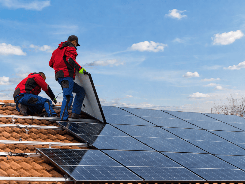 O que é energia solar: tipos, vantagens e como usar em 2026
